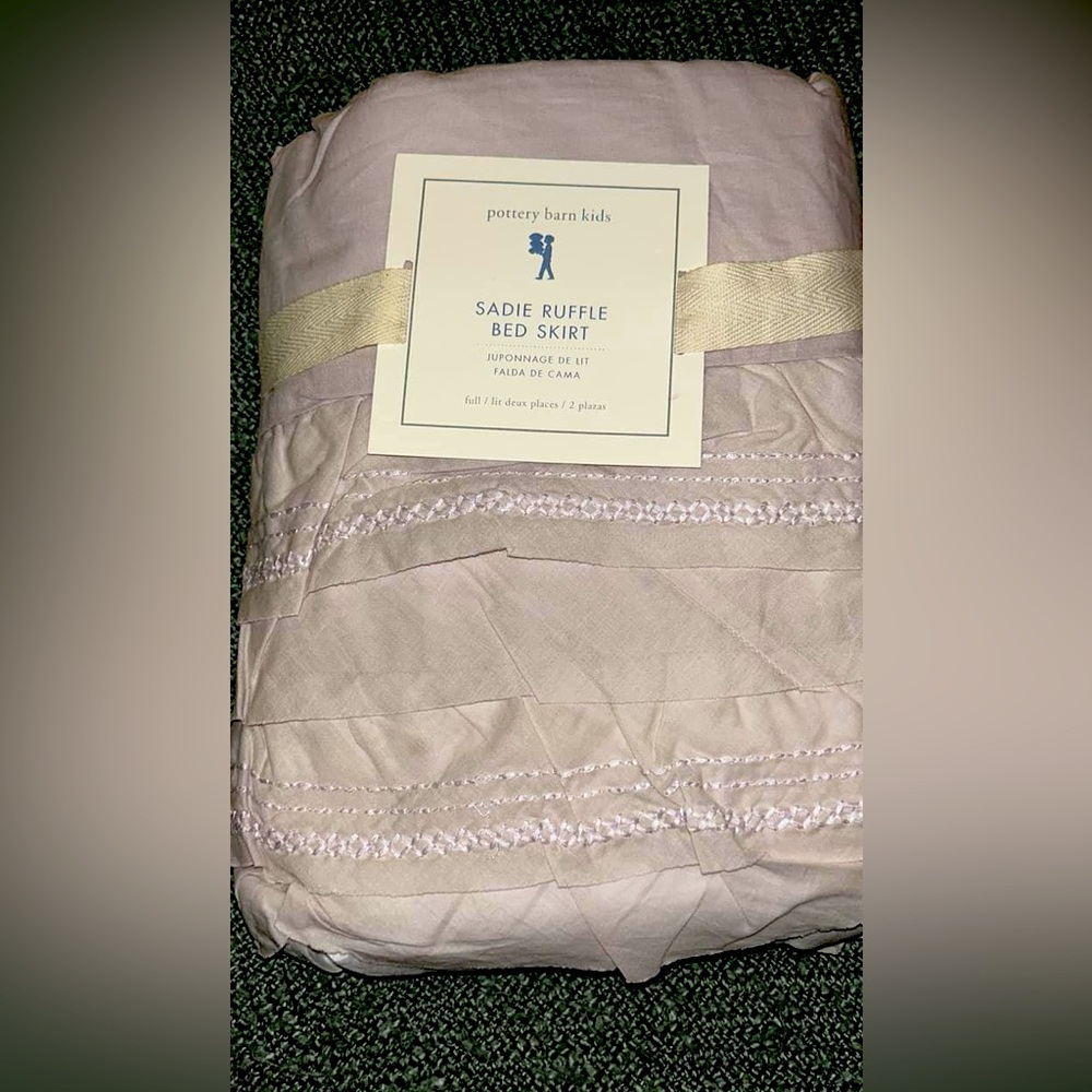 Duvet and bed skirt set, no shams
